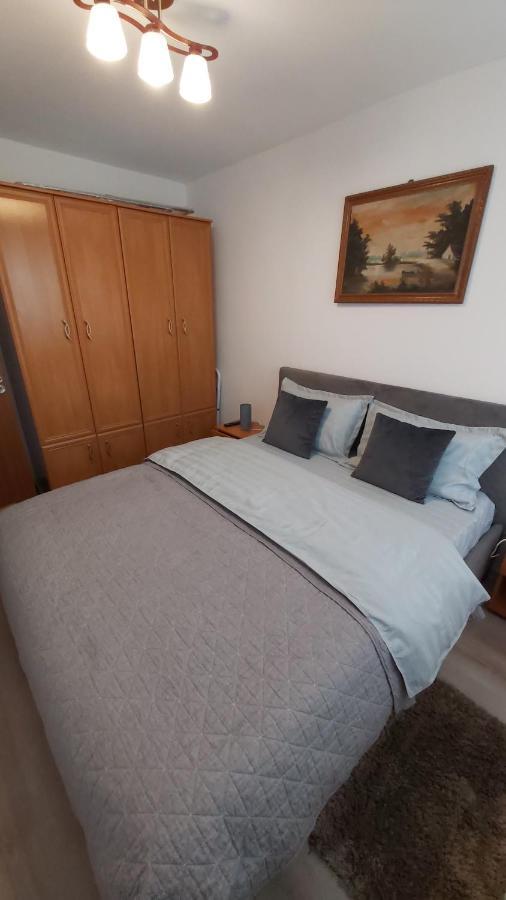 Апартаменты Relax Apartament Сату-Маре Экстерьер фото